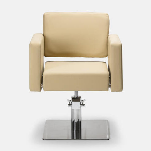 Cadeira de cabeleireiro cor creme LERA Pro Salon com base hidráulica e design moderno.