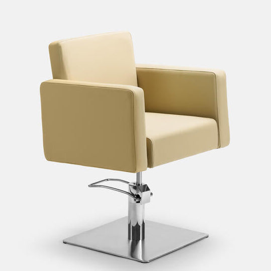 Cadeira de cabeleireiro cor creme LERA Pro Salon com base hidráulica e design moderno.